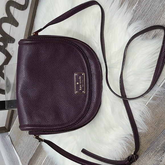 Kate Spade Roulette Pebble Leather Crossbody - Picture 3 of 10